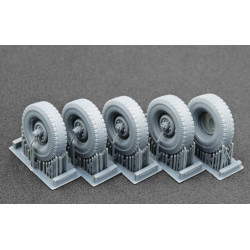 Scalex Wm-35007 1/35 Uaz 469 Ordinary Wheel Set For Trumpeter